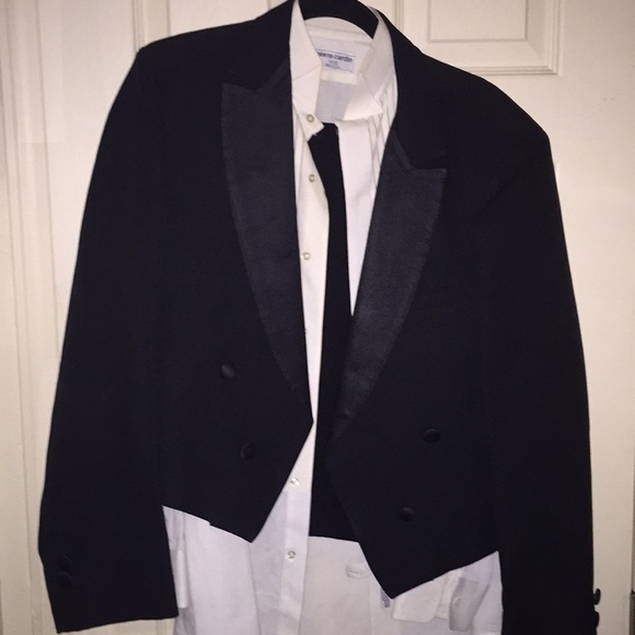 MENS TUXEDO SIZE 40 jacket 28 W pant Shirt M